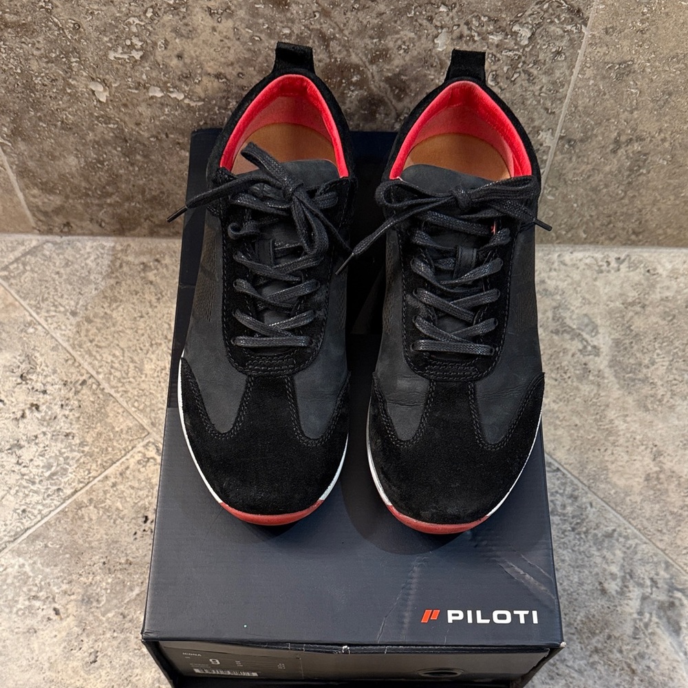 Piloti Black and Red Men's Sneakers